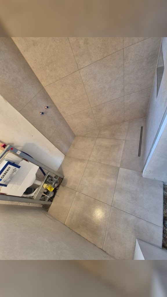 Avant - Conceptions Modernes et Sur Mesure pour Votre Salle de Bain